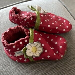 Robeez soft baby shoe